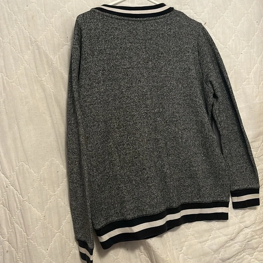 Used - Picture 2 of 2